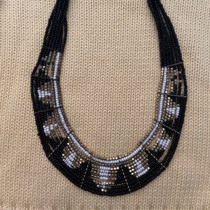 🥰Gorgeous Beaded Necklace